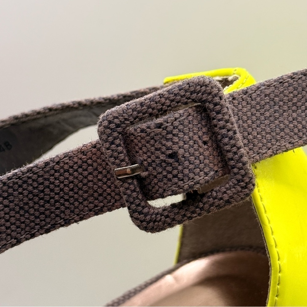 Charlotte Russe | FINDER Grey and Neon Yellow Platform Wedge Sandals - Picture 12 of 12